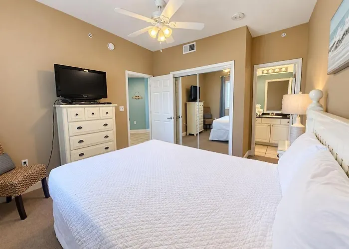 San Carlos 701 By Youngs Suncoast Apartment *
