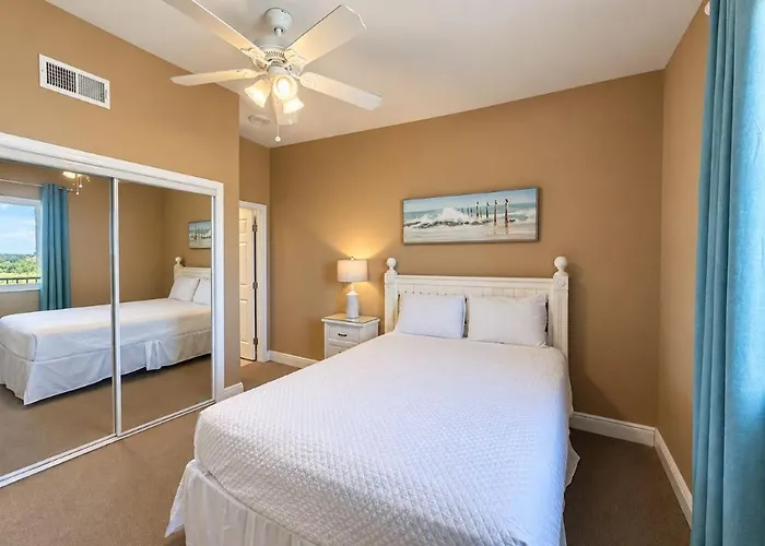San Carlos 701 By Youngs Suncoast Apartment